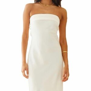 Chic Strapless White Dress